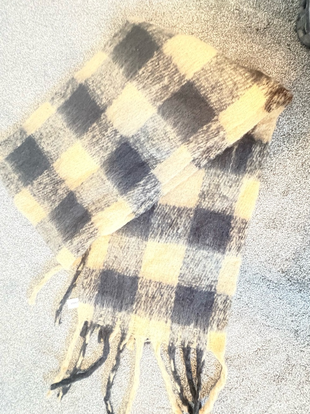 Large khaki and black Plaid Fringe Throw Blanket NWT